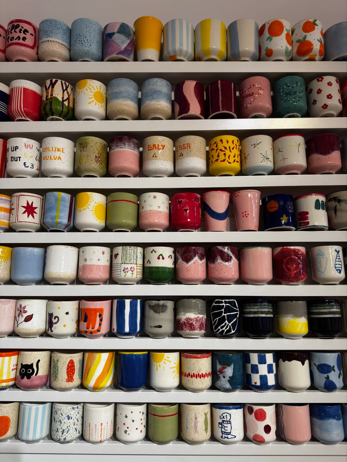 "Glaze & Sip" workshop keramiek schilderen (3 uur)